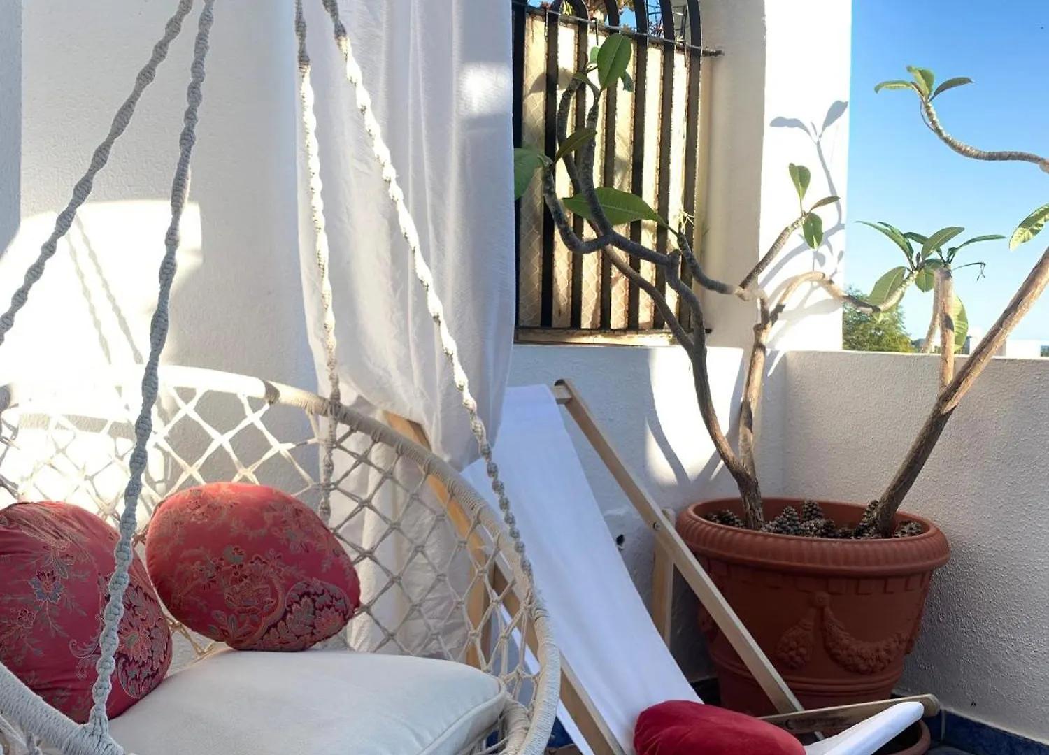 Sotogrande Duplex Near Polo, Best Pool View, 2 Pools, Full South, 7 Drive To Beaches And Port 0*,  España